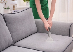 Cách giặt sạch ghế sofa vải tại nhà ĐƠN GIẢN